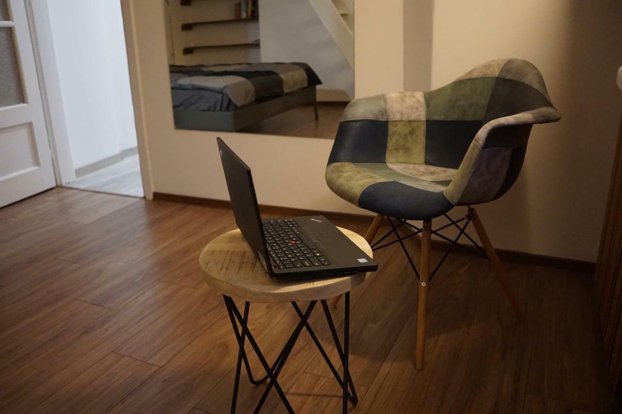 Palace Of Culture, Modern City Center Suite! Apartament